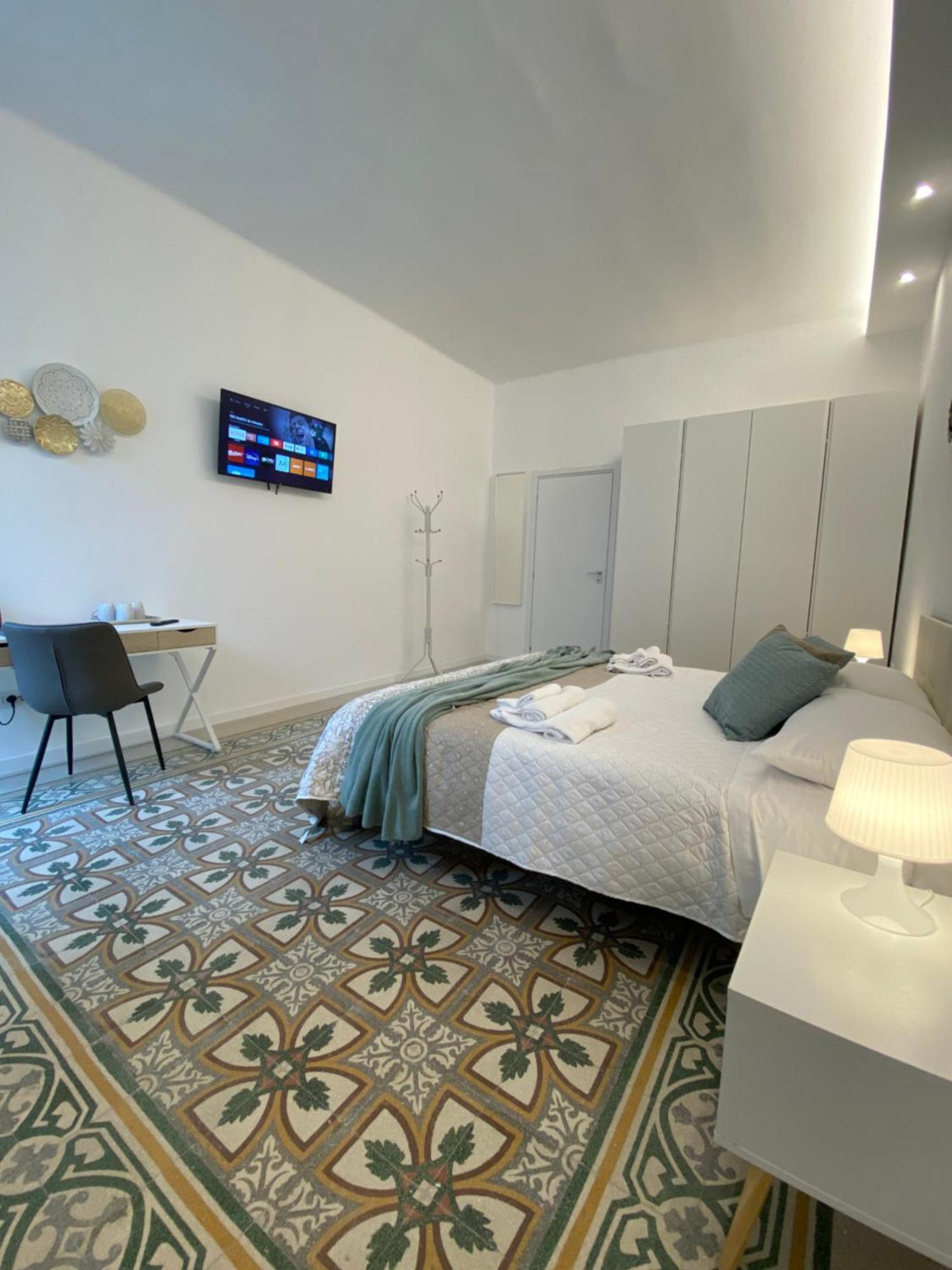 Conte Cavour Apartment บารี ภายนอก รูปภาพ